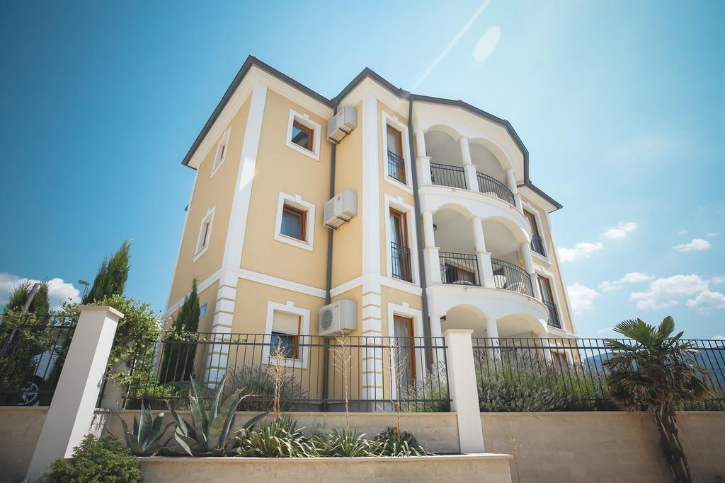 Apartments Poville Residence Povile Kültér fotó